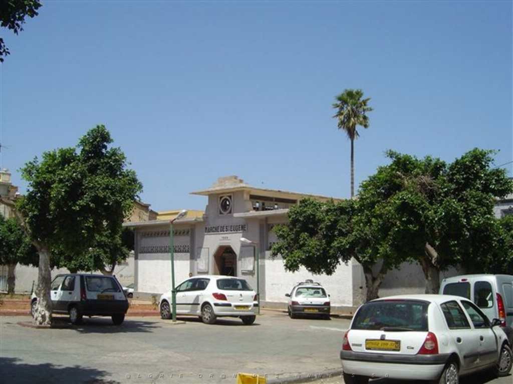 ORAN AOUT 2007 st eugene marche et place 1.JPG